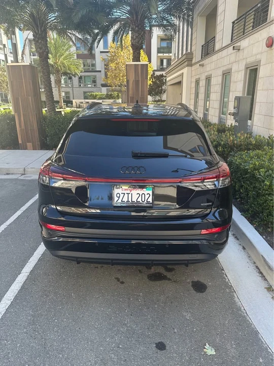 2022 Audi Q4 e-tron - Image 5 of 20