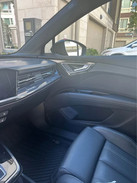 2022 Audi Q4 e-tron - Image 16 of 20