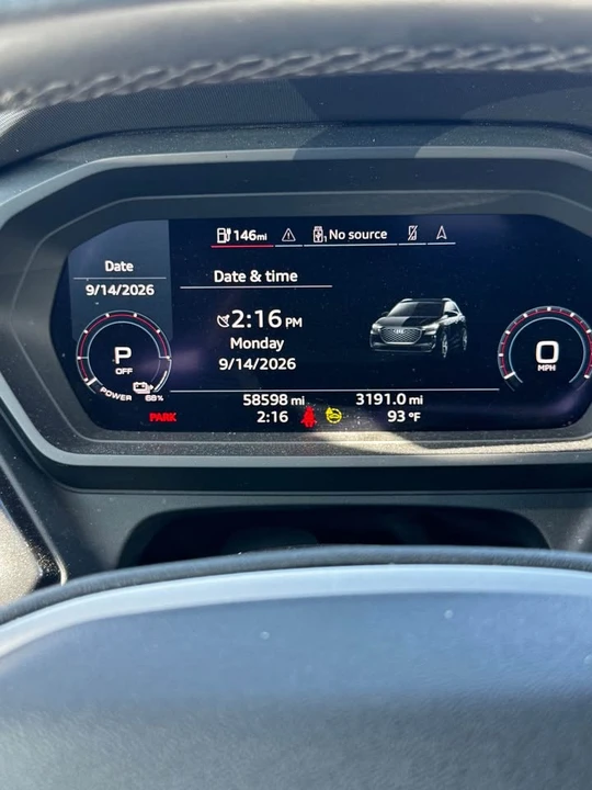 2022 Audi Q4 e-tron - Image 7 of 7