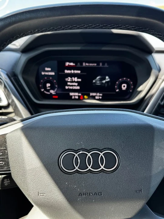 2022 Audi Q4 e-tron - Image 4 of 7