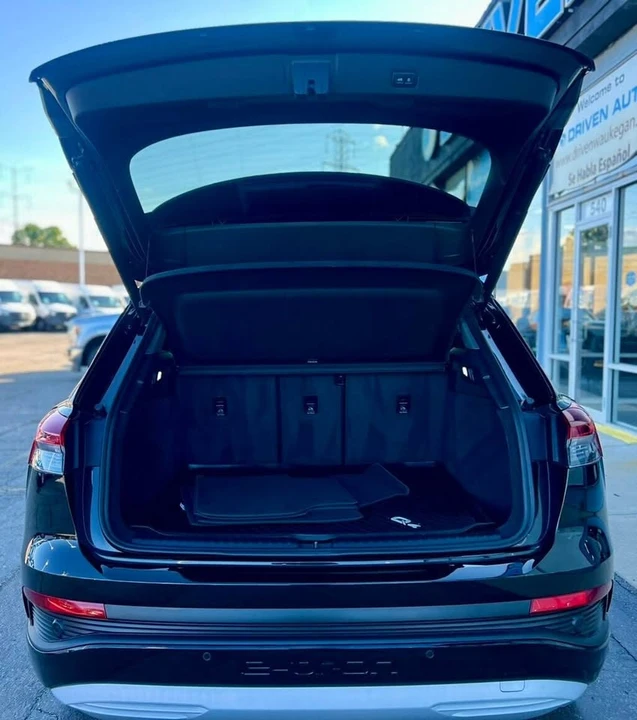 2022 Audi Q4 e-tron - Image 9 of 20