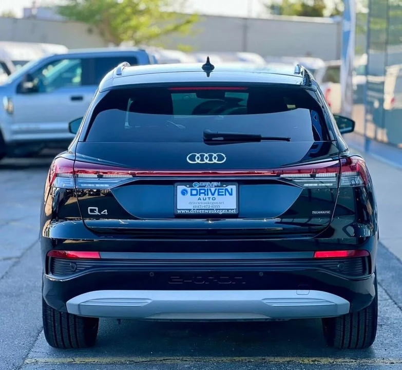 2022 Audi Q4 e-tron - Image 4 of 20