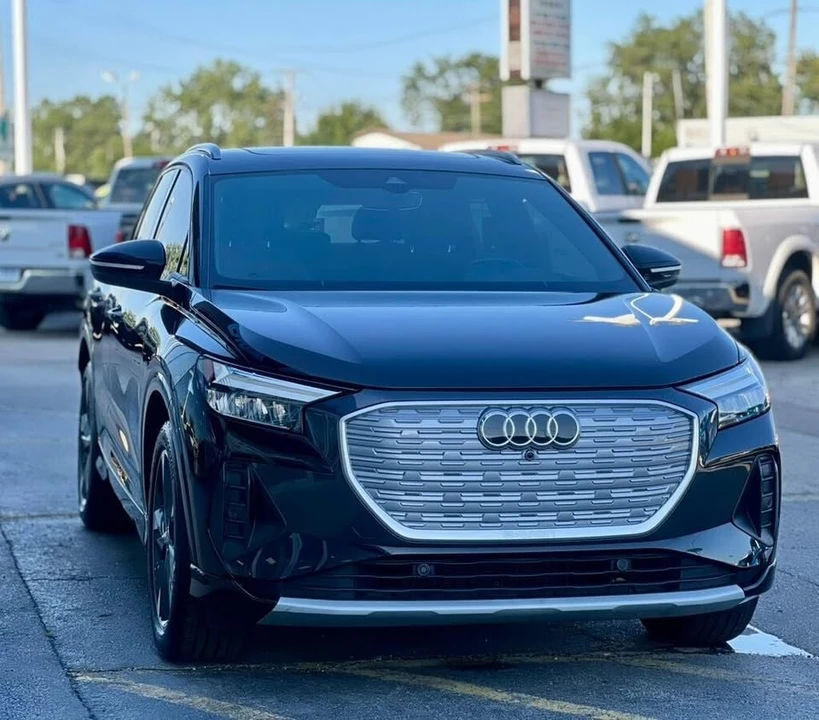 2022 Audi Q4 e-tron - Image 6 of 20