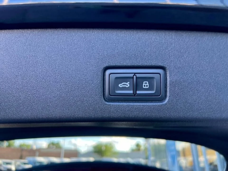 2022 Audi Q4 e-tron - Image 10 of 20