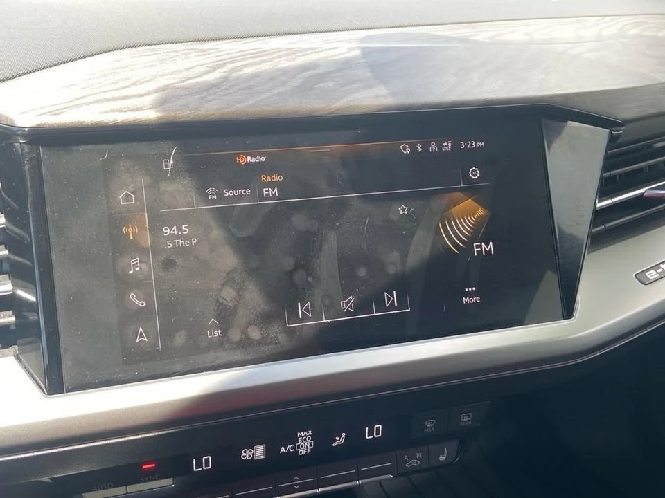 2022 Audi Q4 e-tron - Image 7 of 11