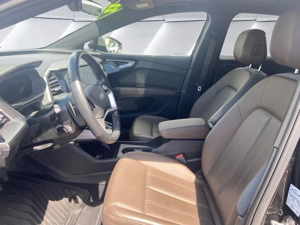 2022 Audi Q4 e-tron - Image 4 of 11