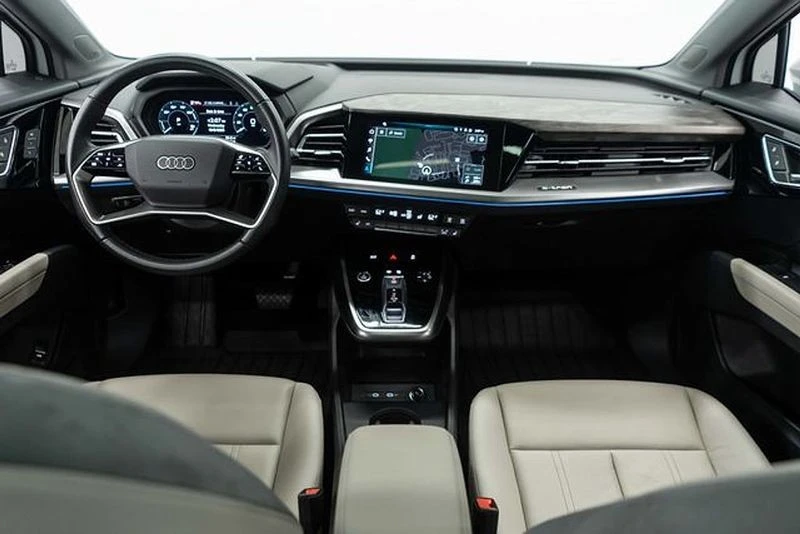 2022 Audi Q4 e-tron - Image 10 of 12