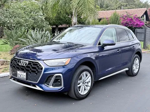 2022 Audi Q5 45 TFSI Premium Sport Utility 4D