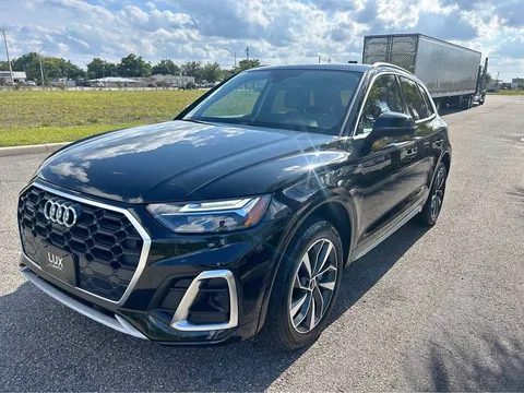 2022 Audi Q5 45 TFSI S line Premium Plus Sport Utility 4D