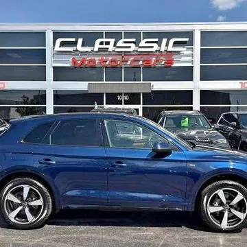 2022 Audi Q5 45 TFSI S line Premium Plus Sport Utility 4D