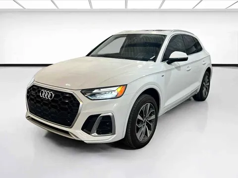 2022 Audi Q5 55 TFSI e S line Premium Plus