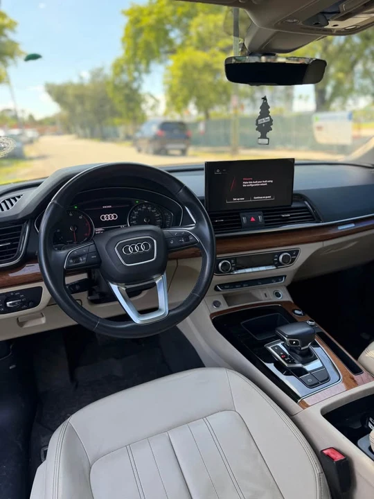 2022 Audi FY Q5 - Image 2 of 10