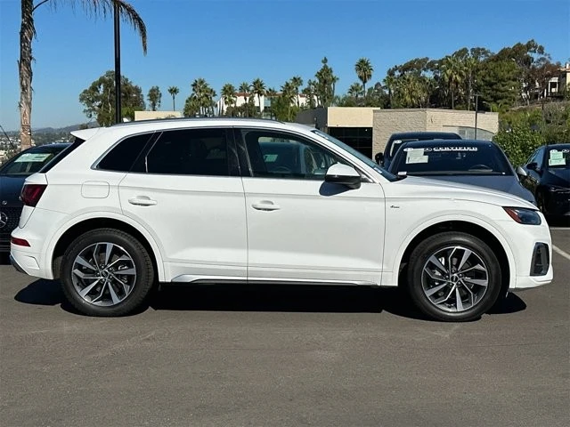 2022 Audi FY Q5 - Image 2 of 12