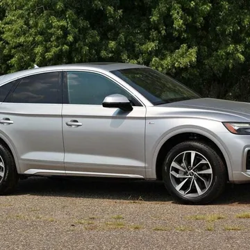 2022 Audi Q5 Sportback S line Premium Plus