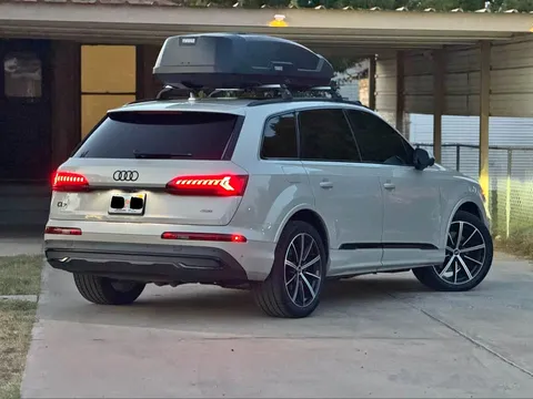2022 Audi Q7 3.0T Quattro Premium Sport Utility 4D