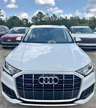 2022 Audi Q7 55 Premium