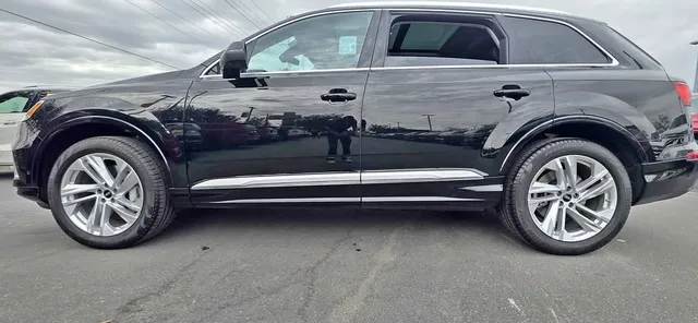 2022 Audi Q7 Premium
