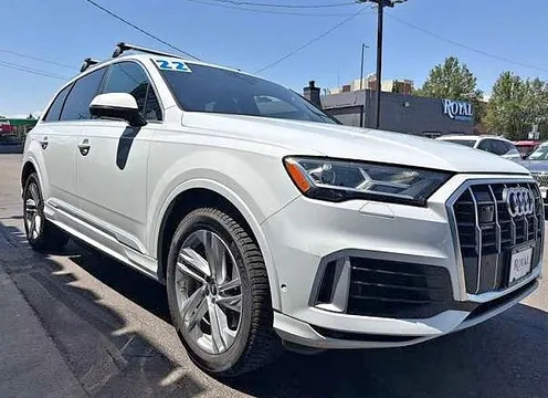 2022 Audi Q7 Premium Plus