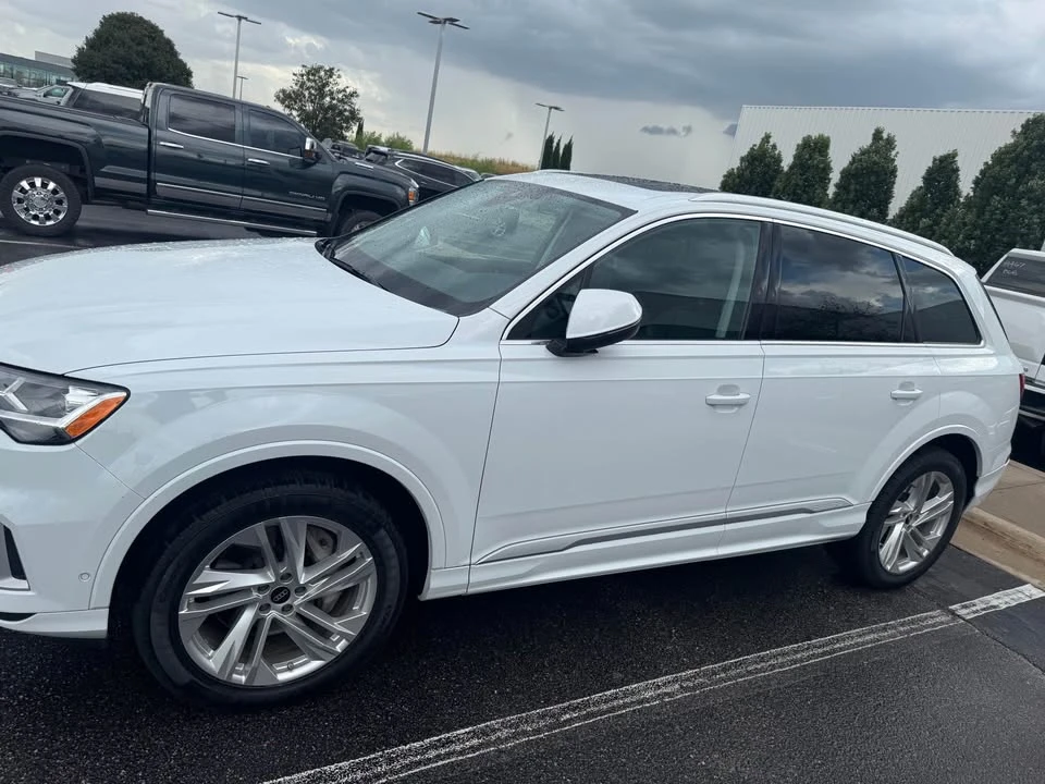 2022 Audi 4M Q7 - Image 3 of 17
