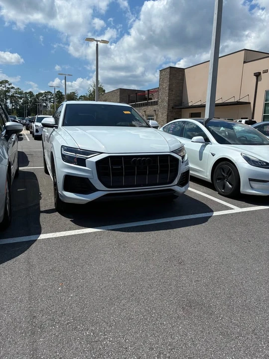 2022 Audi Q8 - Image 2 of 8
