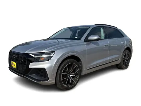 2022 Audi Q8 Premium Plus