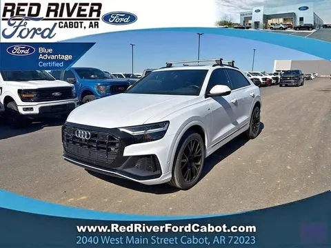 2022 Audi Q8 Premium Plus