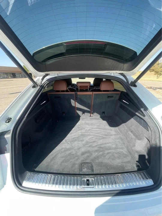 2022 Audi Q8 - Image 8 of 15