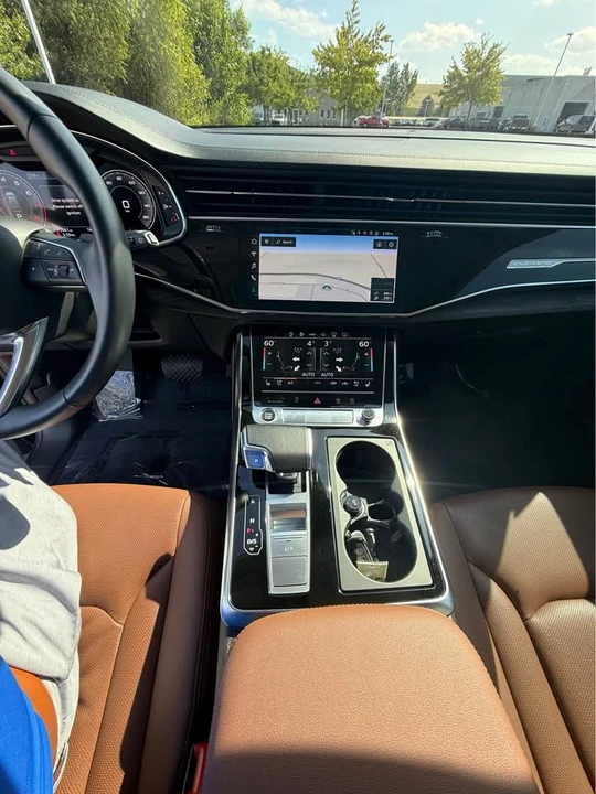 2022 Audi Q8 - Image 10 of 17