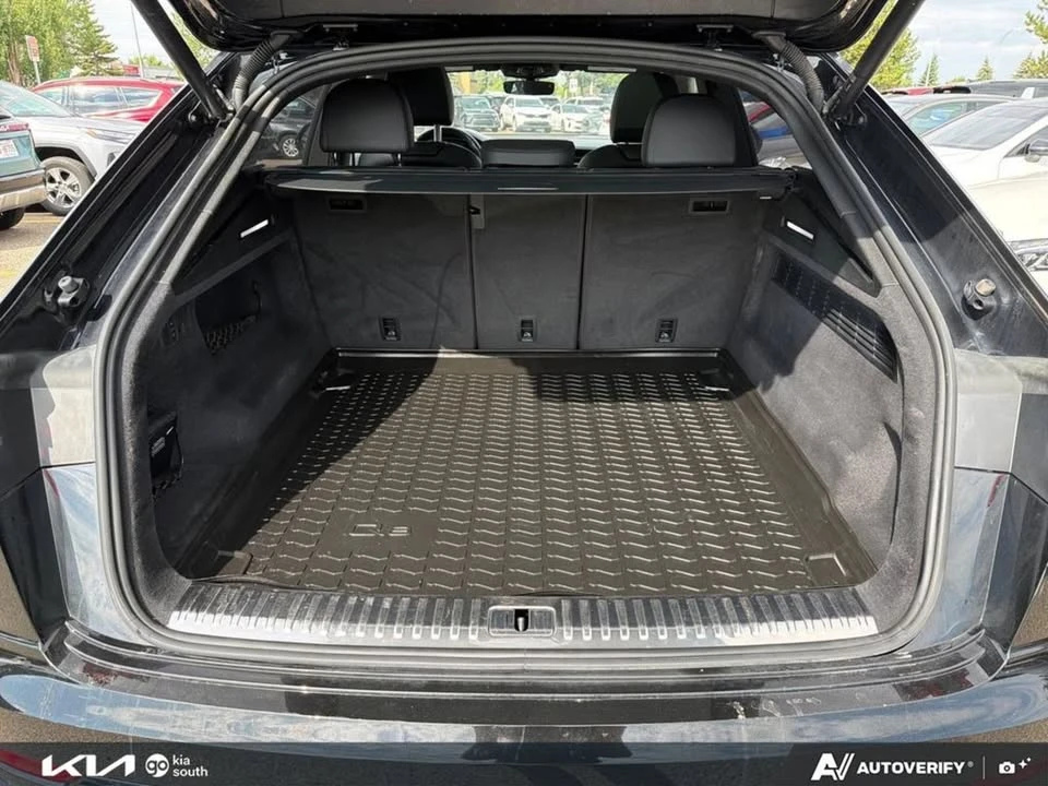 2022 Audi Q8 - Image 12 of 20
