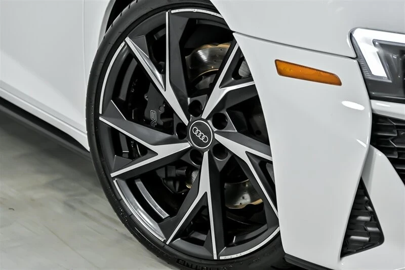 2022 Audi 4S R8 - Image 4 of 21