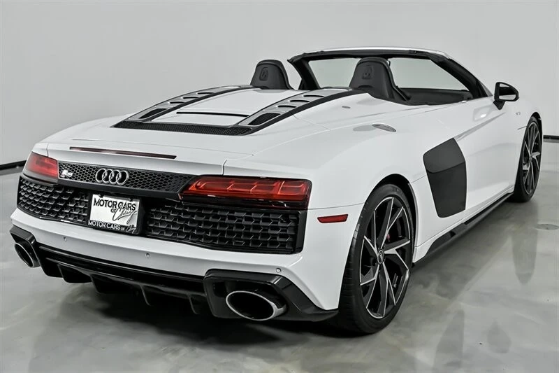 2022 Audi 4S R8 - Image 12 of 21