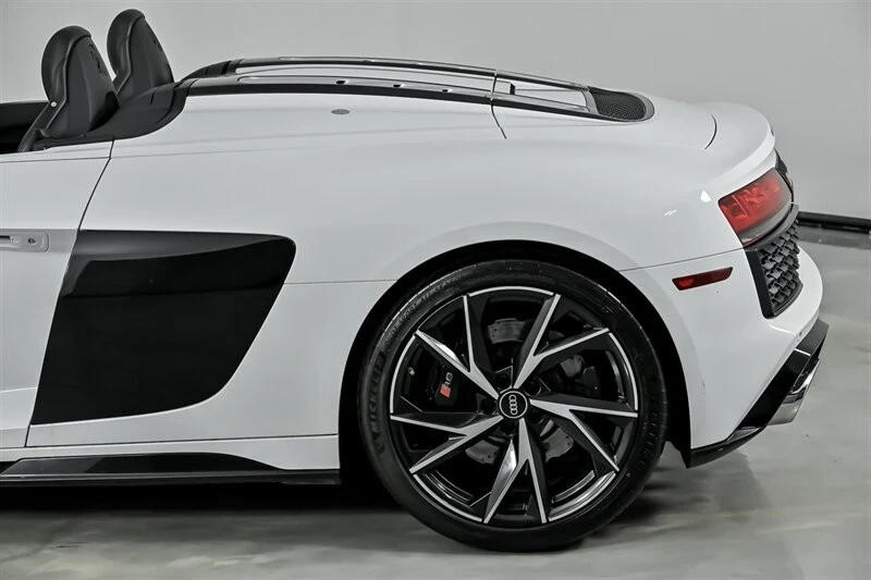 2022 Audi 4S R8 - Image 9 of 21