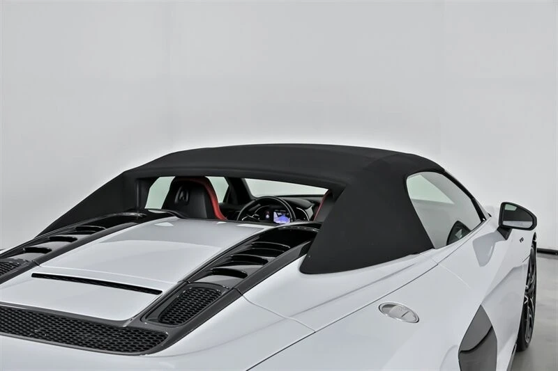 2022 Audi 4S R8 - Image 17 of 21
