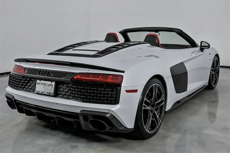 2022 Audi 4S R8 - Image 12 of 21