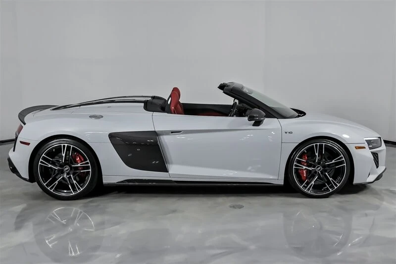 2022 Audi 4S R8 - Image 14 of 21