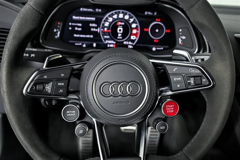 2022 Audi 4S R8 - Image 30 of 31