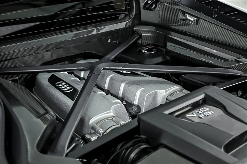 2022 Audi 4S R8 - Image 14 of 31