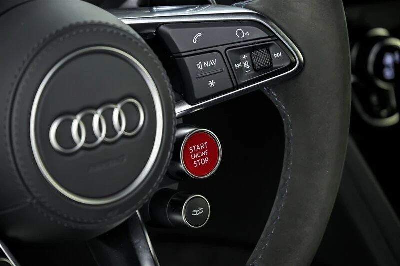 2022 Audi 4S R8 - Image 27 of 31