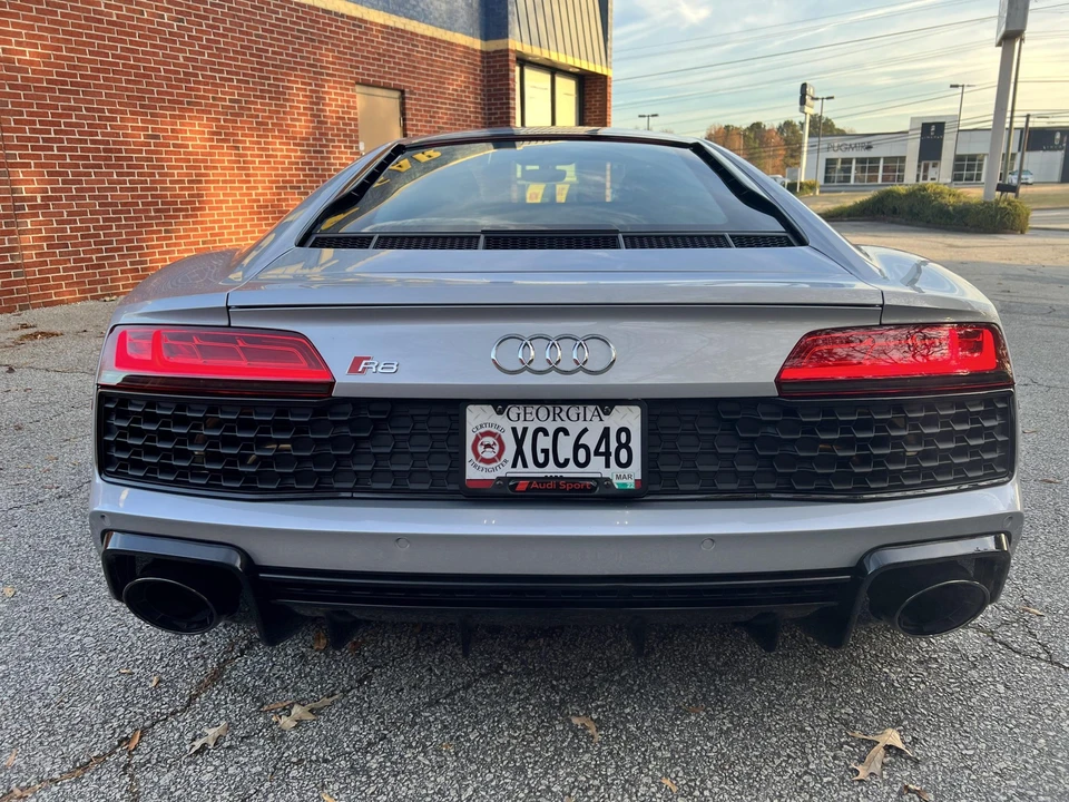 2022 Audi 4S R8 - Image 19 of 31