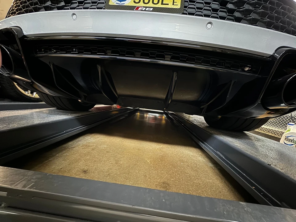 2022 Audi 4S R8 - Image 7 of 25
