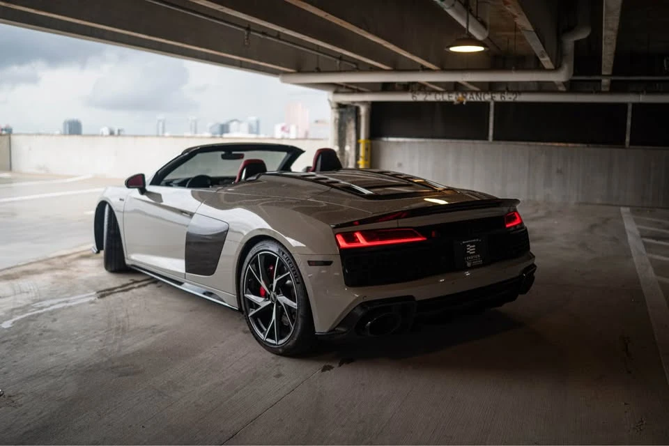 2022 Audi 4S R8 - Image 2 of 9