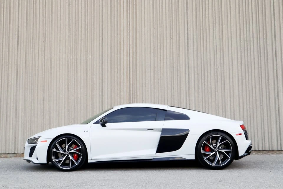 2022 Audi 4S R8 - Image 2 of 19