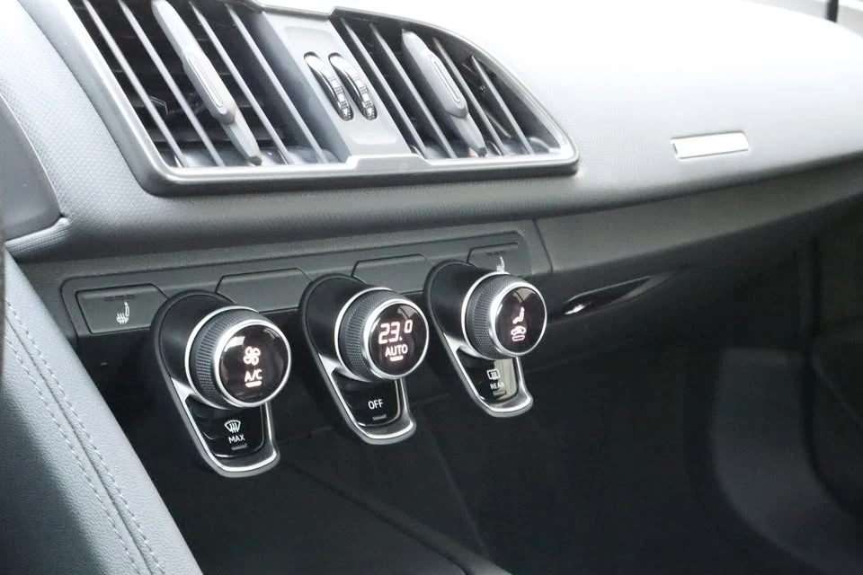 2022 Audi 4S R8 - Image 12 of 19