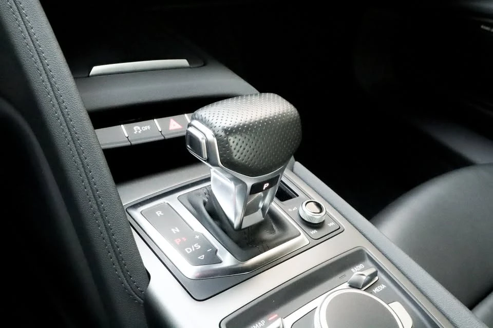 2022 Audi 4S R8 - Image 11 of 19