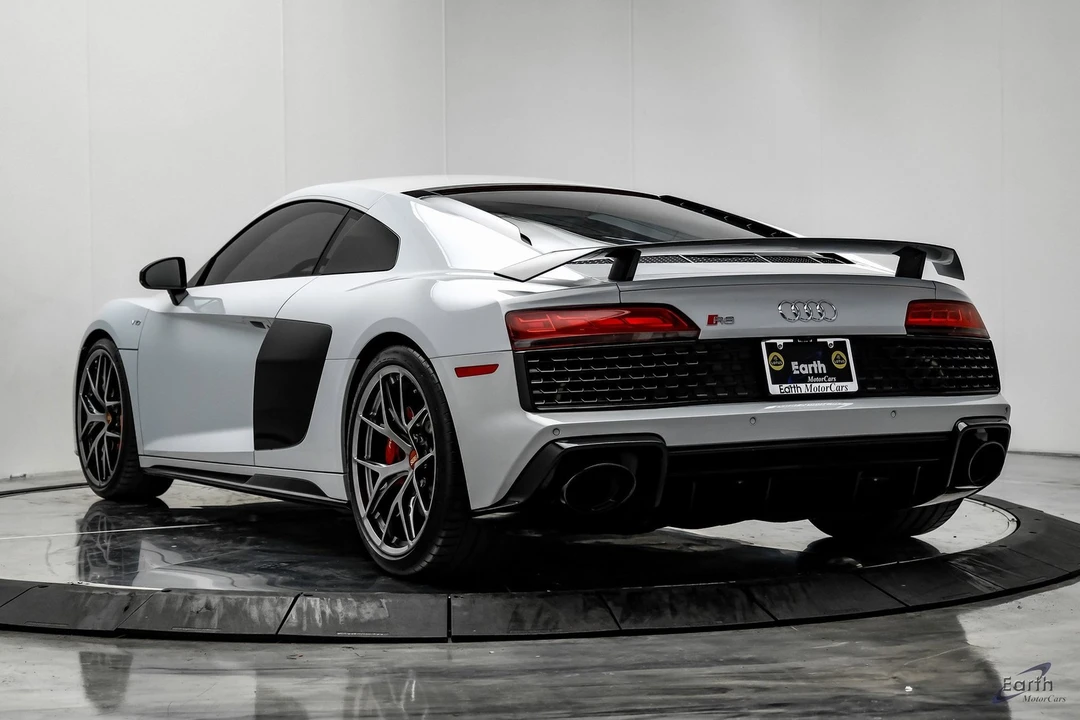 2022 Audi 4S R8 - Image 11 of 12