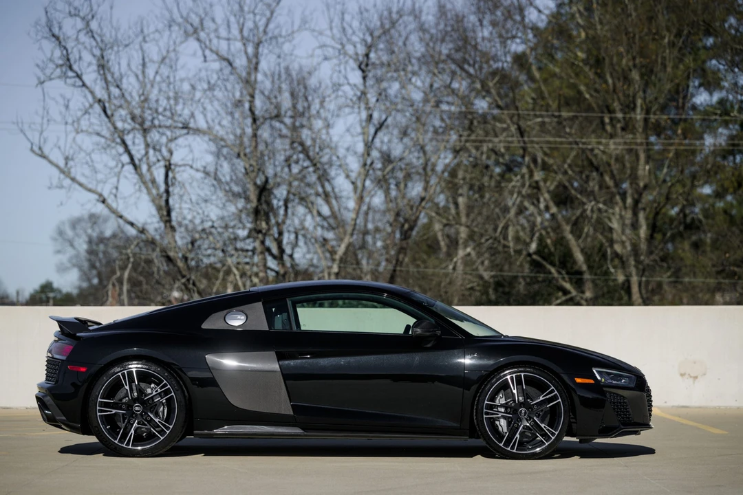 2022 Audi 4S R8 - Image 25 of 31