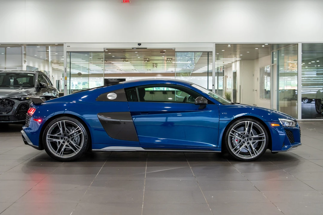 2022 Audi 4S R8 - Image 8 of 31