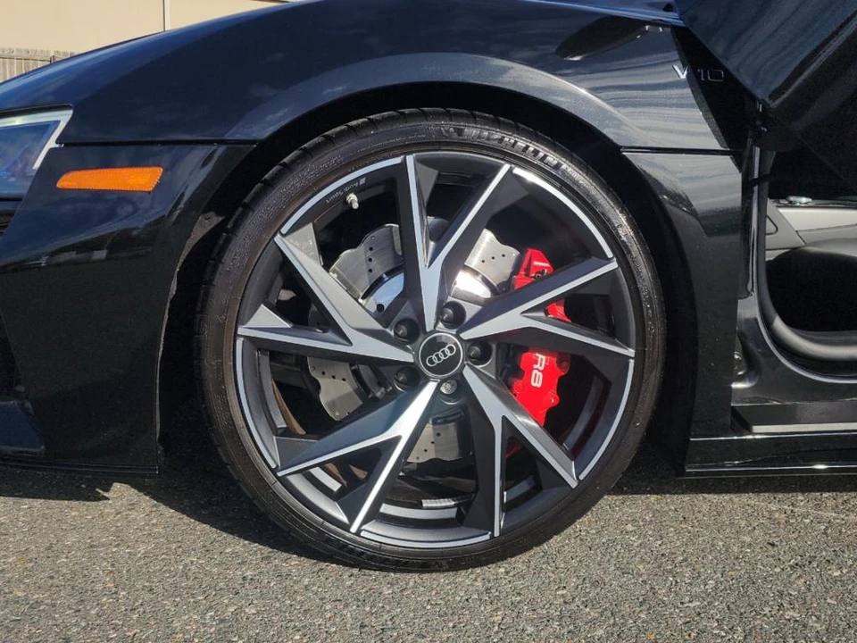 2022 Audi 4S R8 - Image 26 of 31