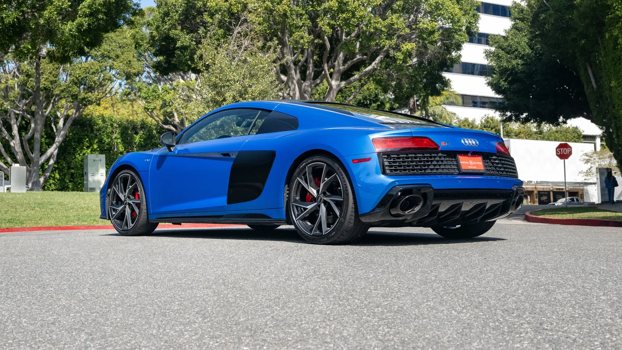 2022 Audi 4S R8 - Image 7 of 31