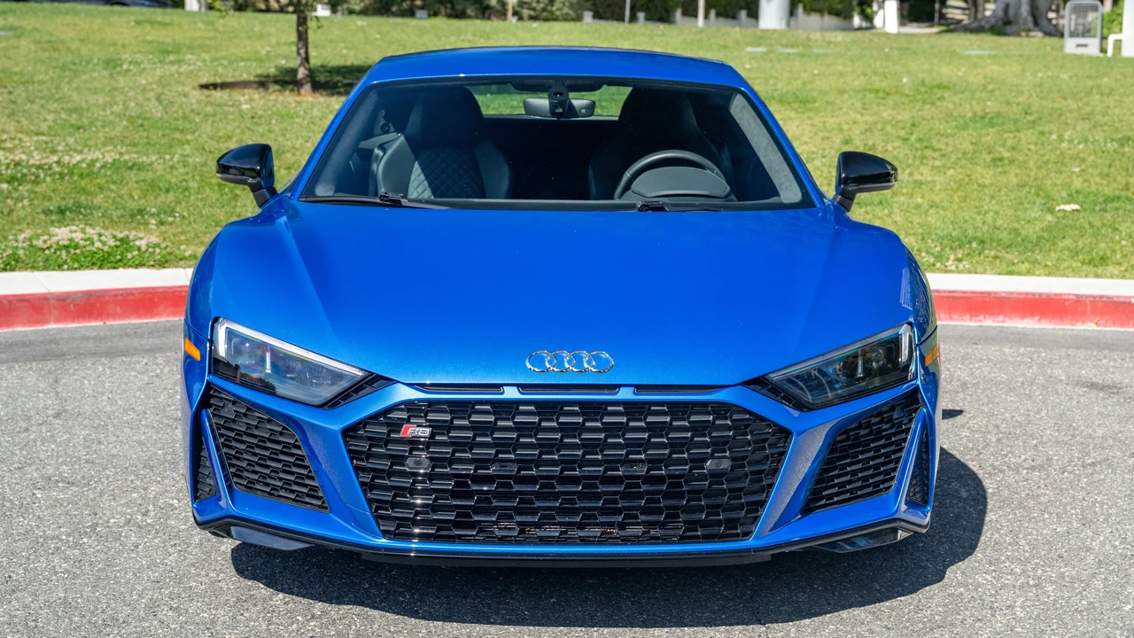 2022 Audi 4S R8 - Image 2 of 31